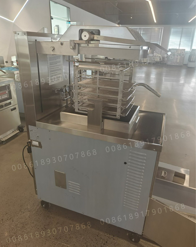 8HD Gas 220V 55L 5 Fry Tray High Productivity Broaster Chicken Pressure Fryer