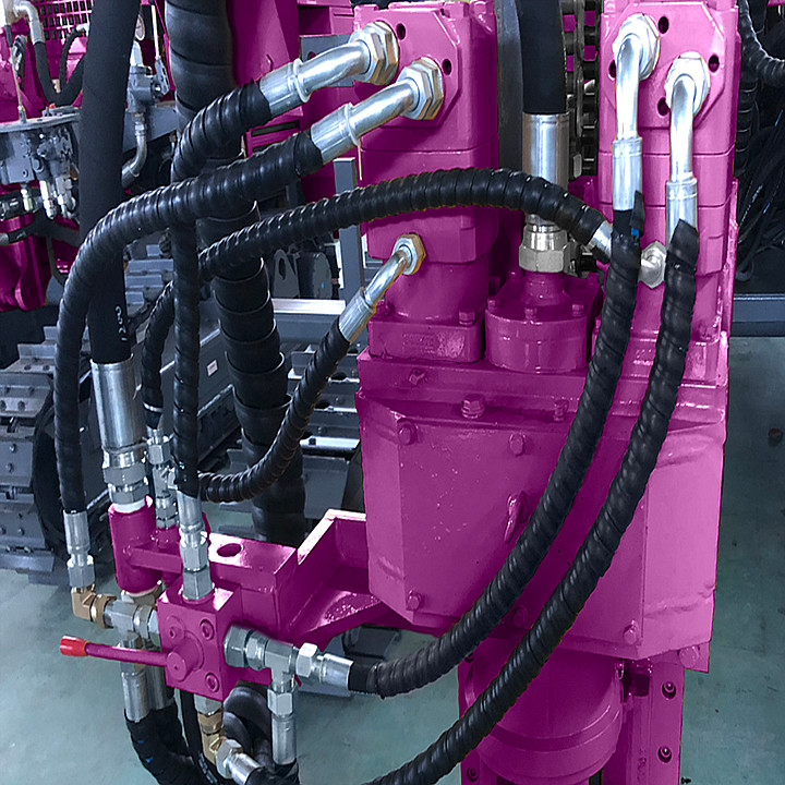 Hydraulic Crawler DTH Drilling Machine Mining Borehole High Efficiency