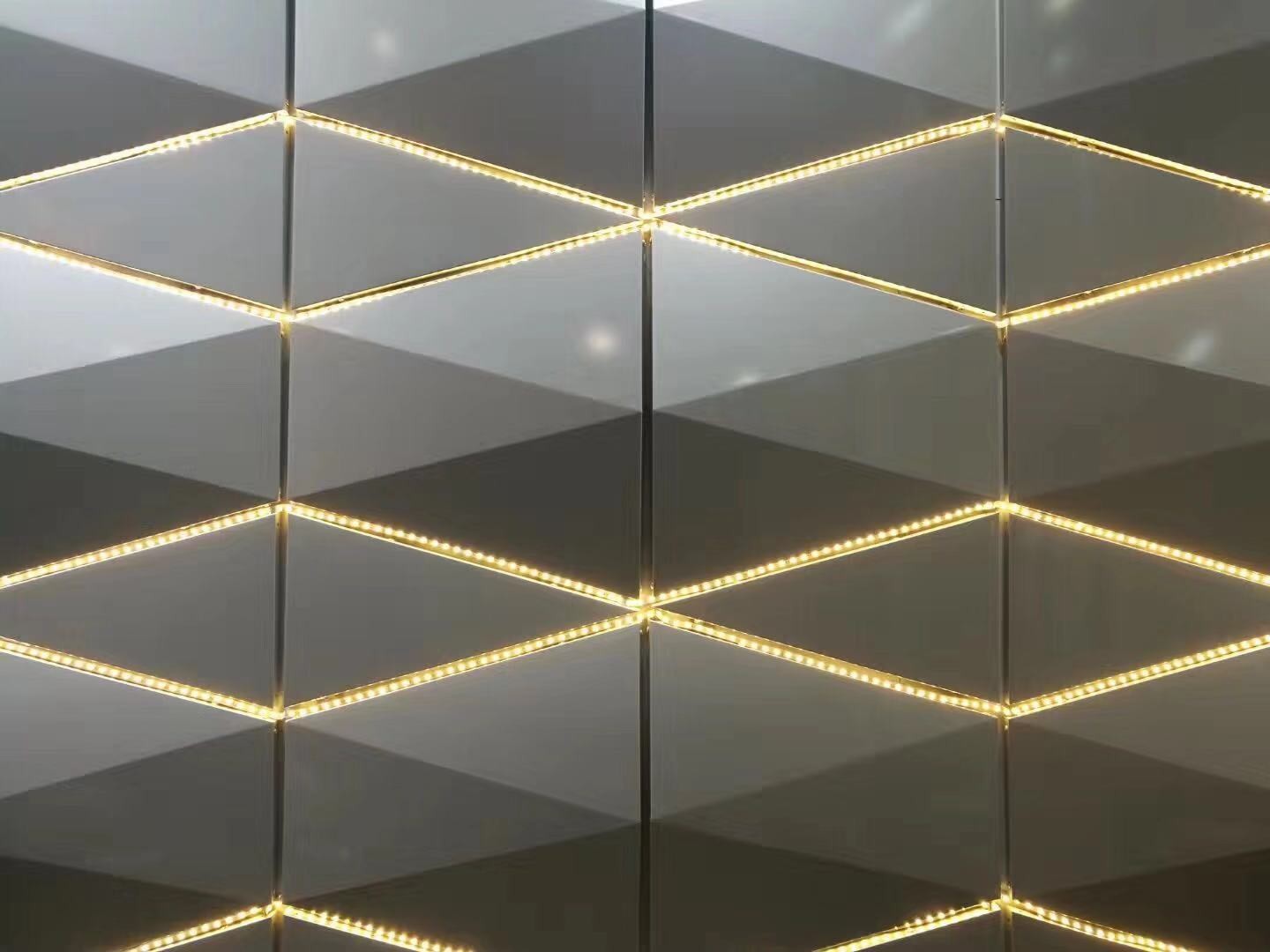 3D Shape ACP Composite Metal Wall Panels For Outside Decoration Size 500 * 250mm