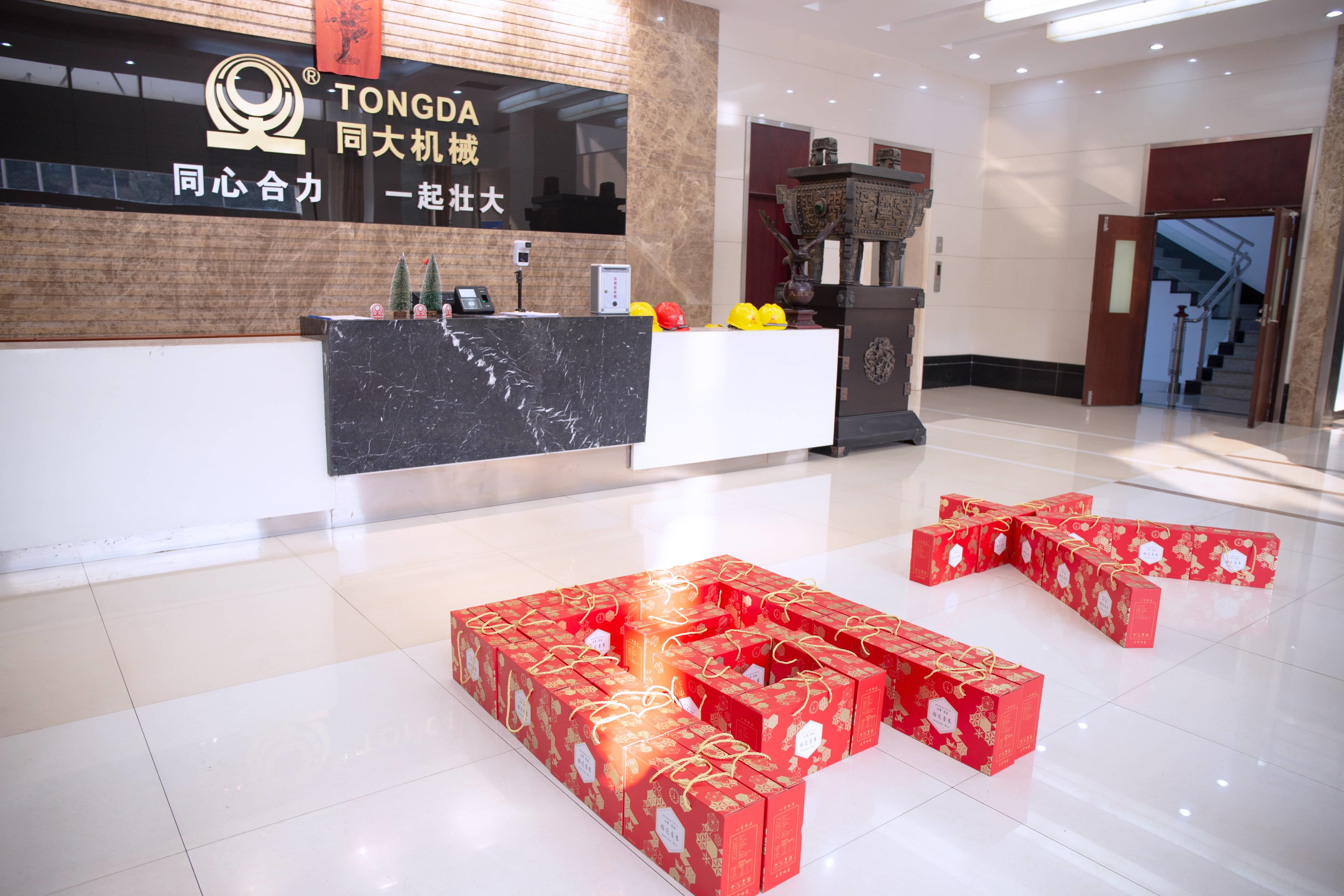 Traffic Road Barrier Blow Molding Machine HDPE PE Plastic Products Making Machine