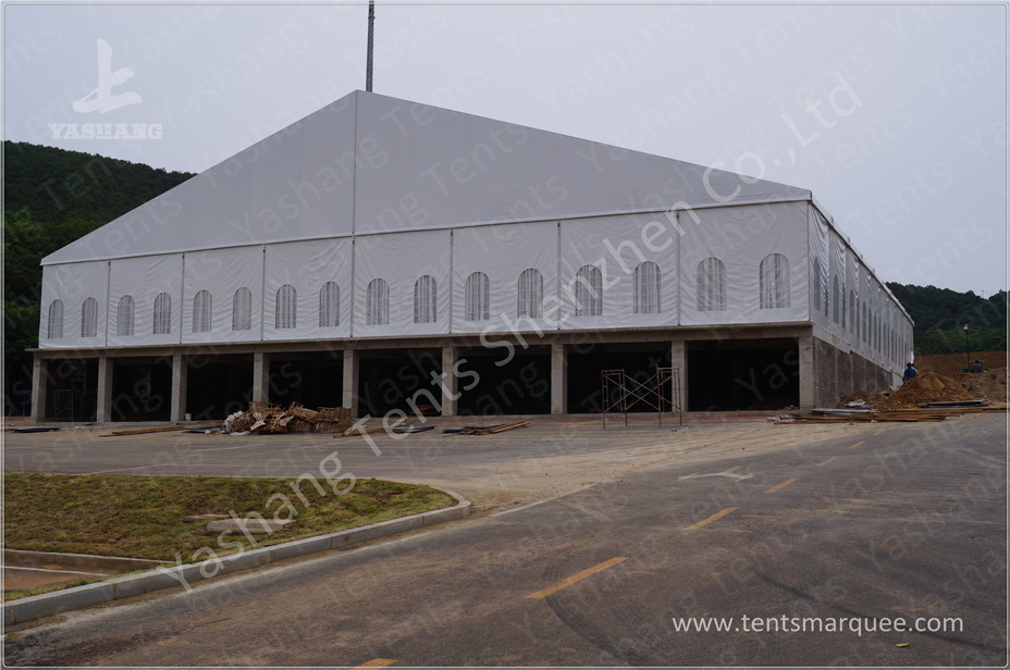 High Performance 1500 Seater Luxury Wedding Marquee Hire , Custom Marquee Decoration