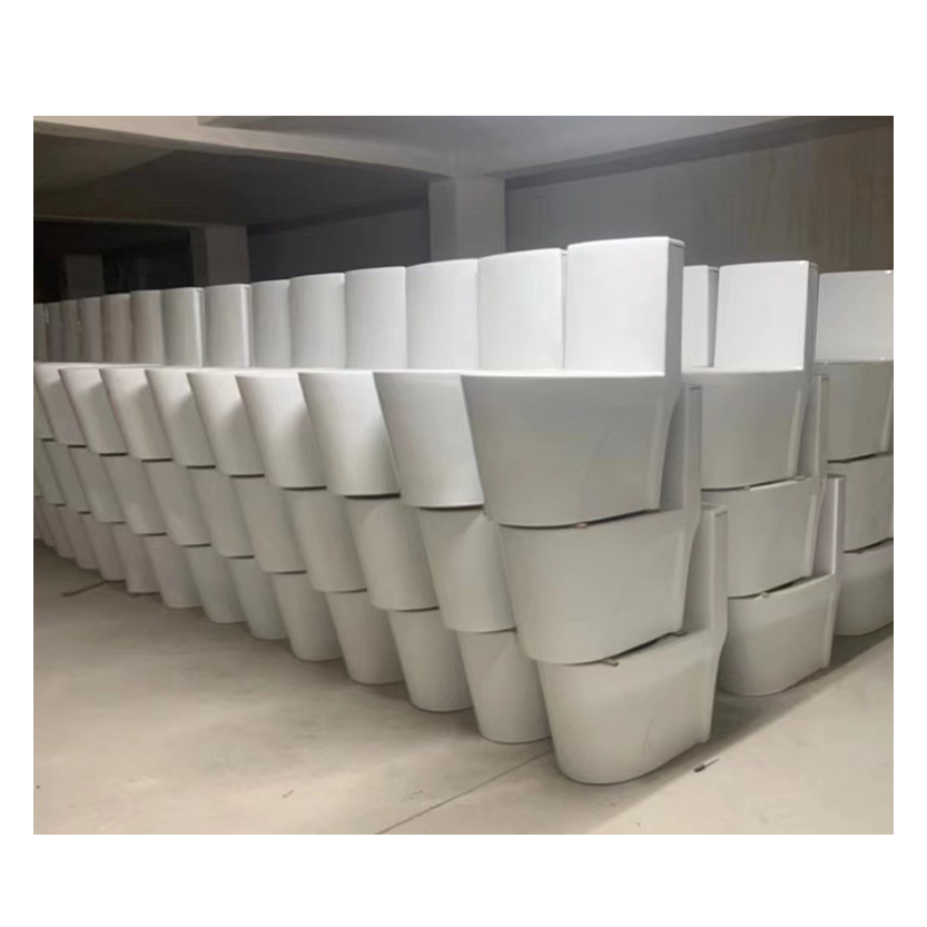 Modern Ceramic Toilet WC and Bath Tub Set with Cleaning Environmental Glaze Bathroom Set