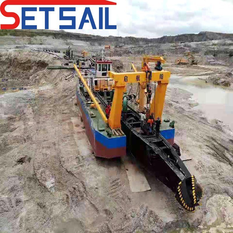 Diesel Engine Hydraulic 16inch Mud Cutter Suction Dredger
