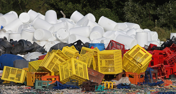 ISO Approval Plastic Recycling Line With Shredder Single Shaft Energy Saving
