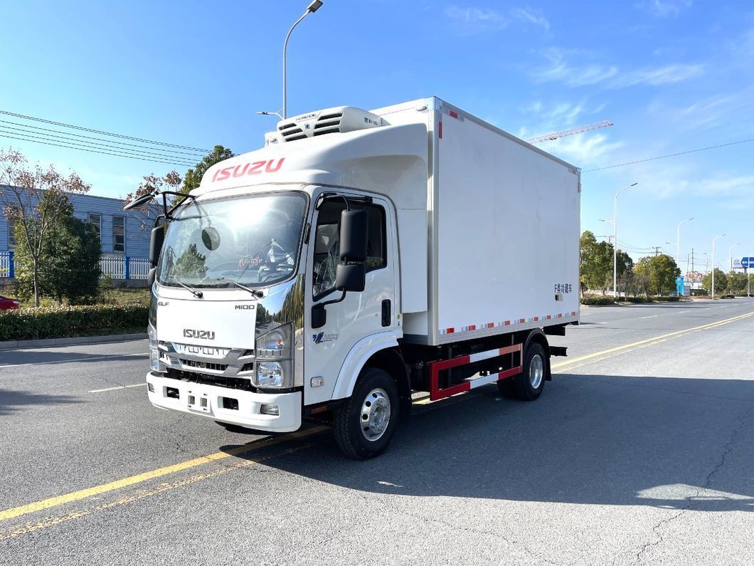 China Factory Diesel Mini Refrigerated Truck 3 Tons Isuzu Refrigerated Truck