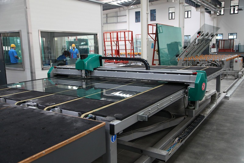 High efficiency full automatic glass cutting machine price