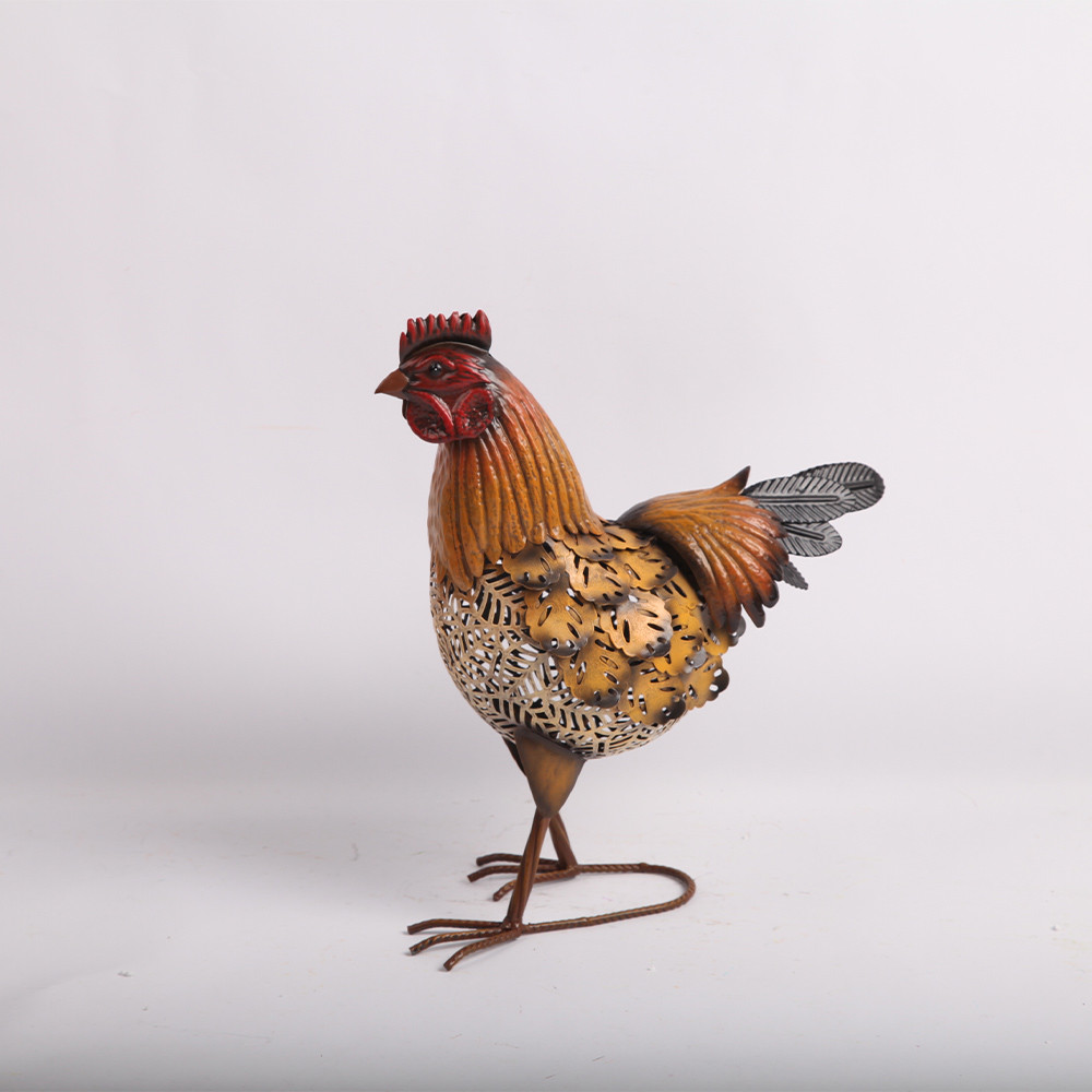 ODM Metal Hen Garden Ornament Recyclable Metal Hen Yard Art Colourful