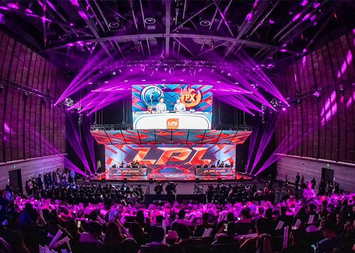 250*250mm P4 Led Display IP65 Jumbotron Led Screen Hire For Events
