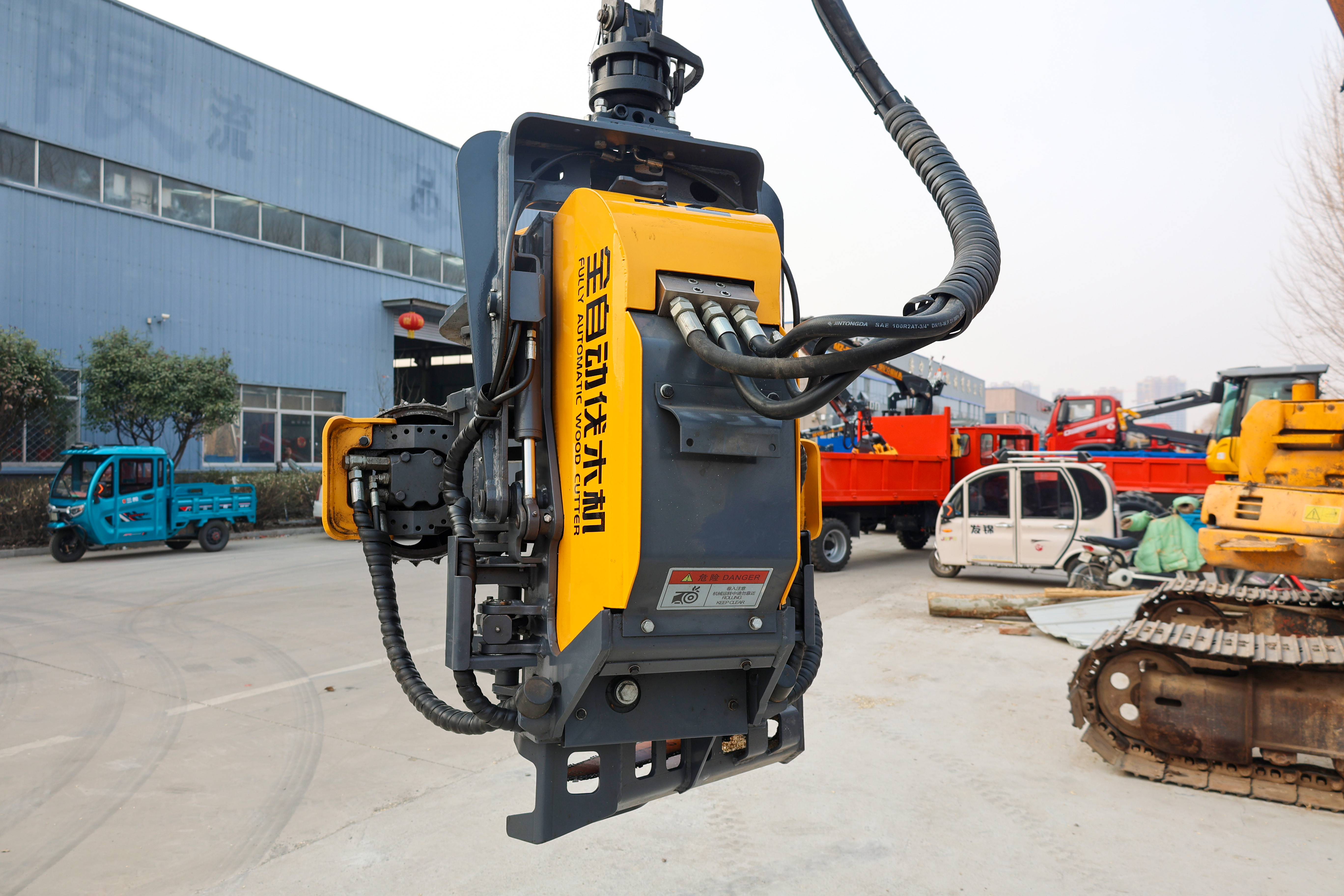 600 China New logging equipment forest logging machine with free segment cutting forestry harvesting head