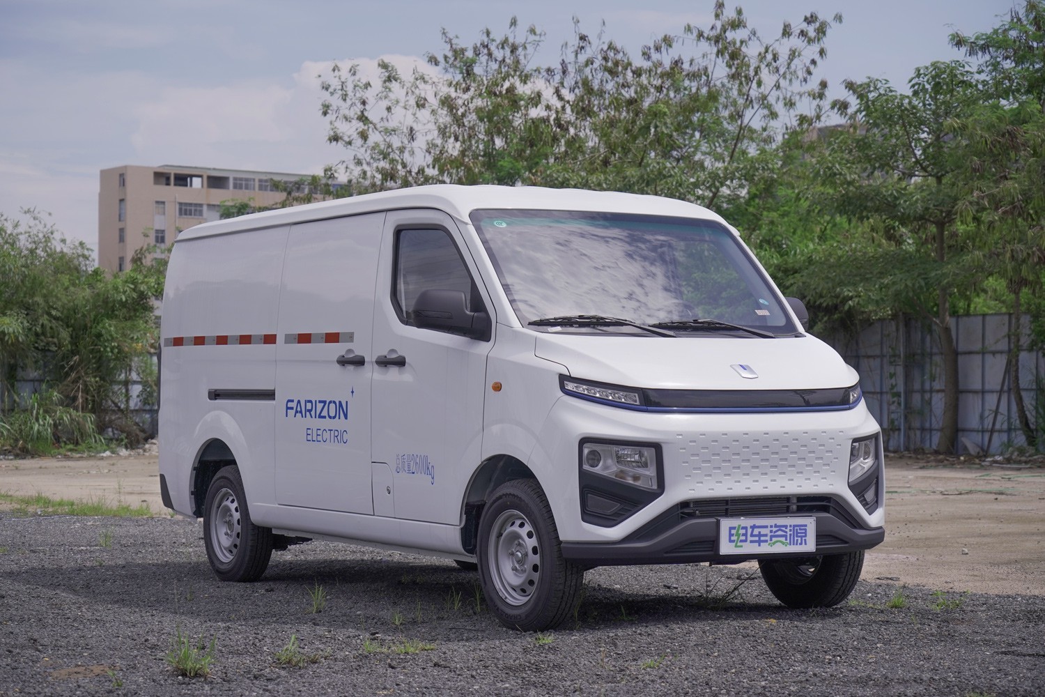 Geely Farizon V6E Electric Mini EV Cargo Van with Large Space and Energy-Saving Lithium Iron Phosphate Battery