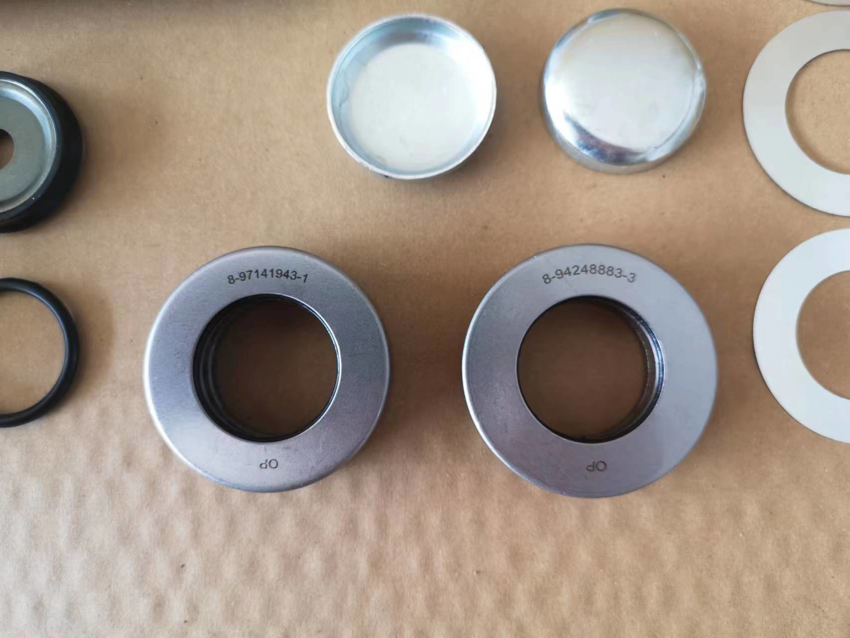 5878322204 King Pin Kit Thrust Bearing KP233 Isuzu NLR NMR