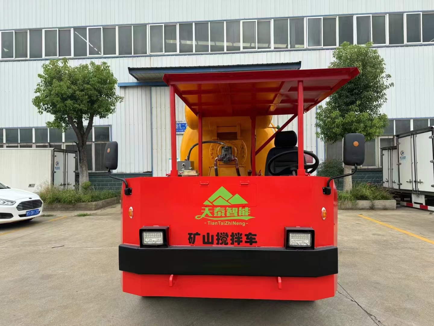 Hot Selling 5.5m3 Volumetric Cement Mixer Concrete Mixer Video Concrete Mixer Truck Product for Sale