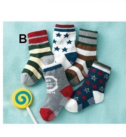 Good breathable knitted colorful design anti-bacterial terry cotton boys socks