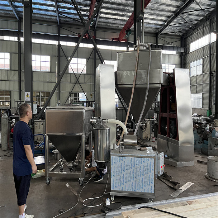 Rotating Industrial Powder Blender Square Cone Powder Mixer For Pharmaceutical Industry
