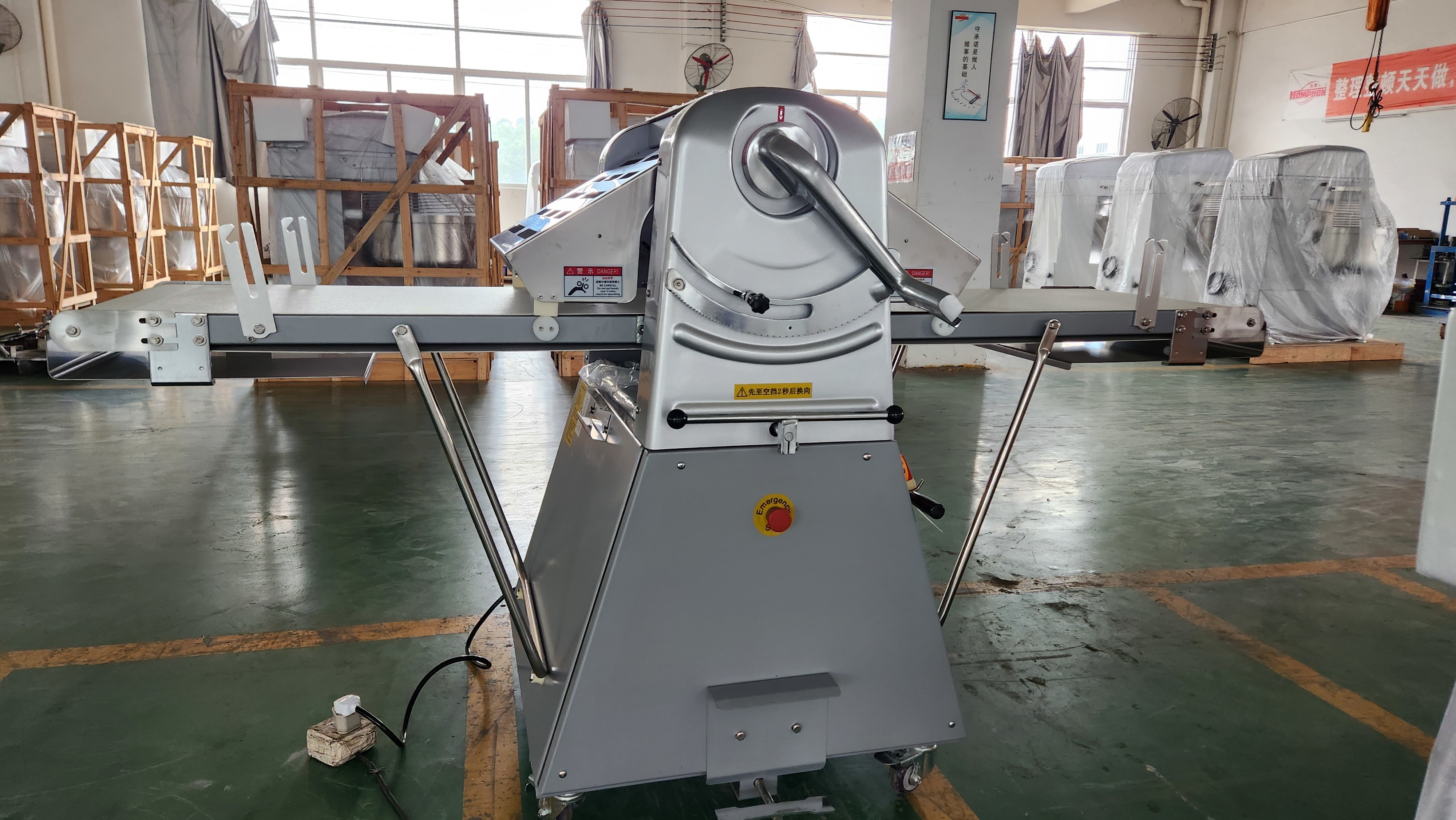 520mm Roller Size Dough Press Sheeter Machine for Fast and Easy Dough Preparation