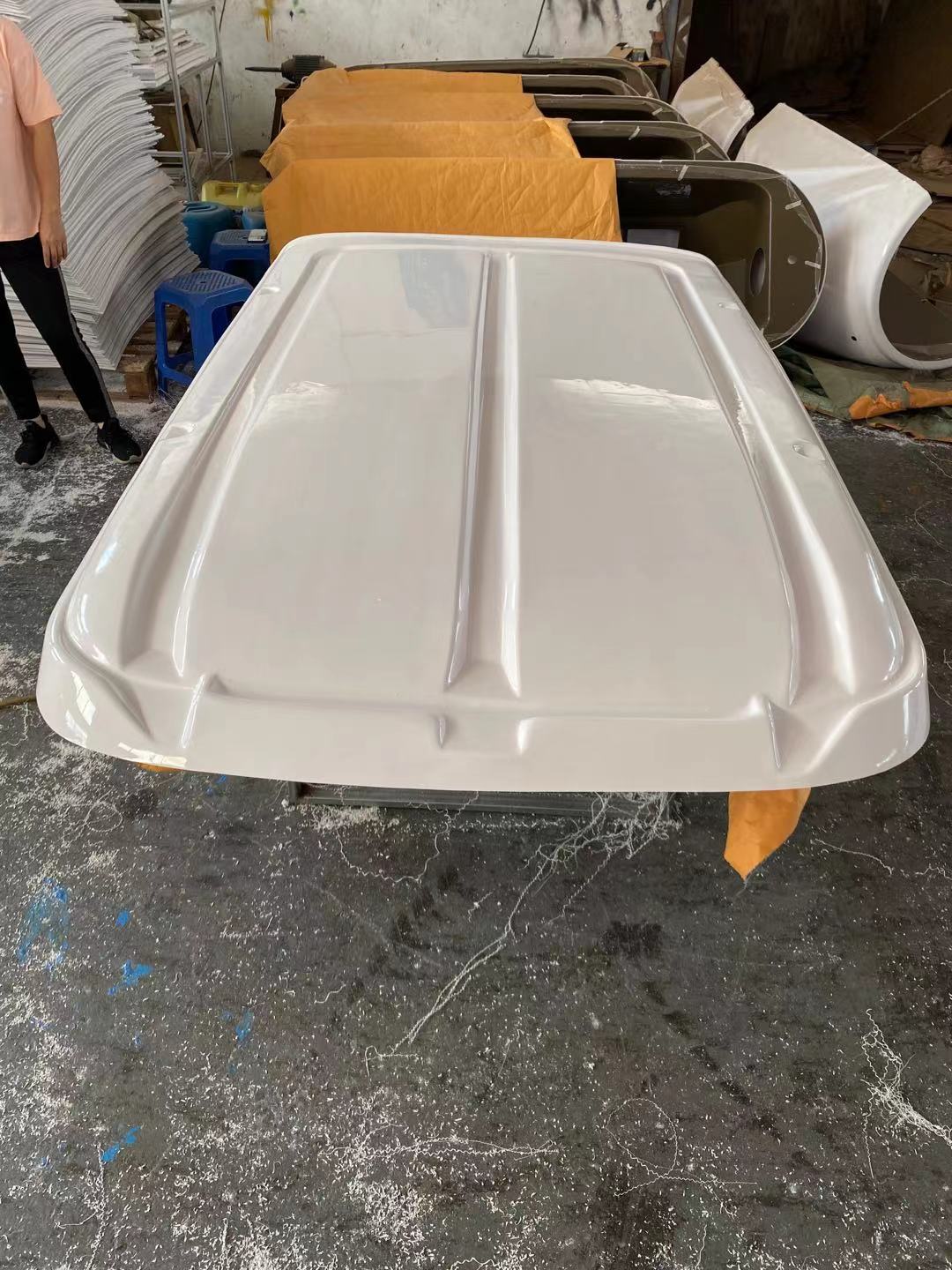 Custom Vacuum Forming Plastic Parts for Vehicle Roof Cover and Car Inner/Outer Accessories/Components by Moulding Service