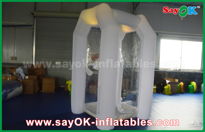 2 Blowers 1.5mL X 2mW X 2.5mL White Inflatable Money Booth For Promotion