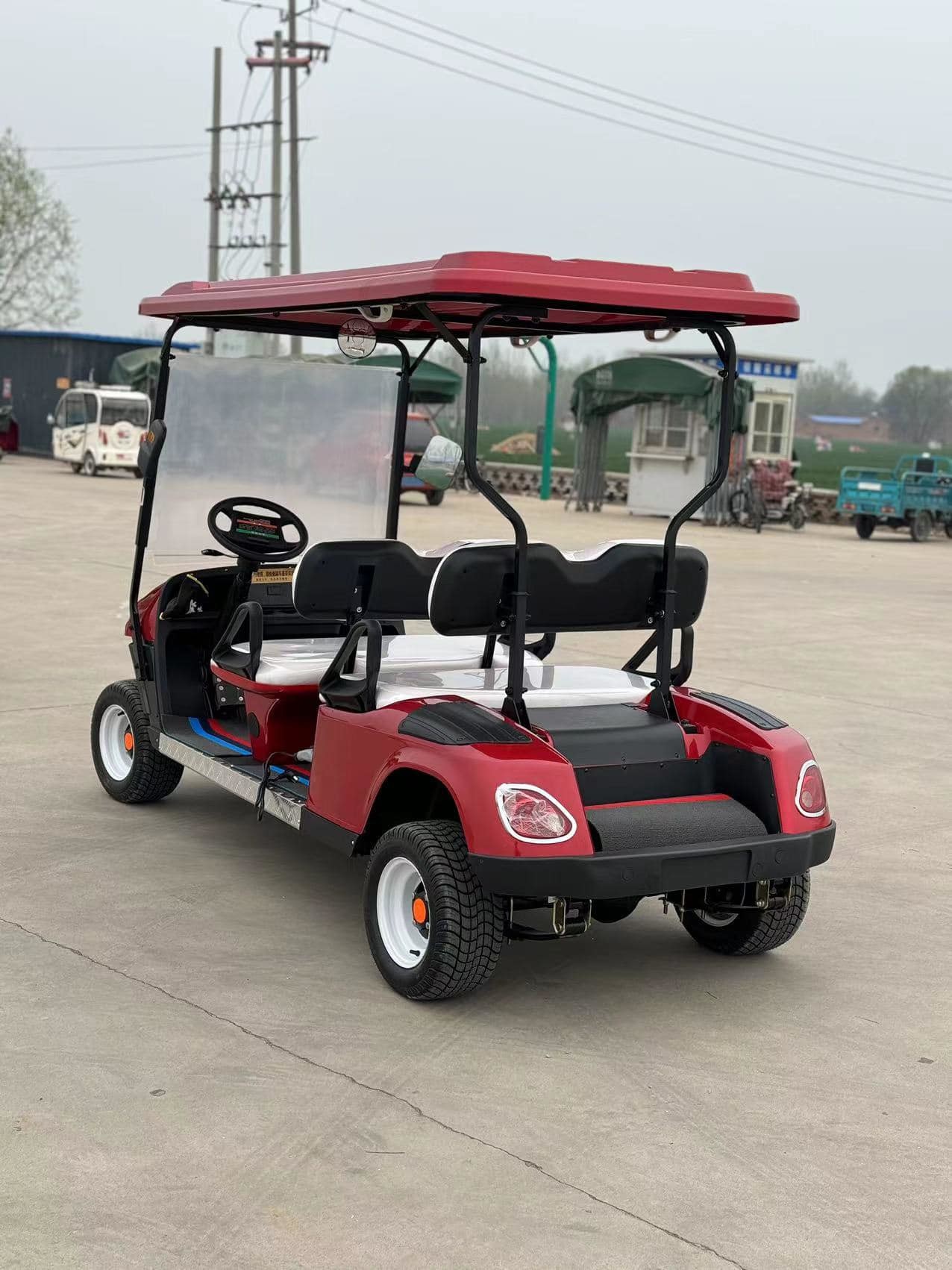 Four Wheeler 72 Volt Lithium Powered 4 Seater Golf Cart 30 KM/H Public Road Approved