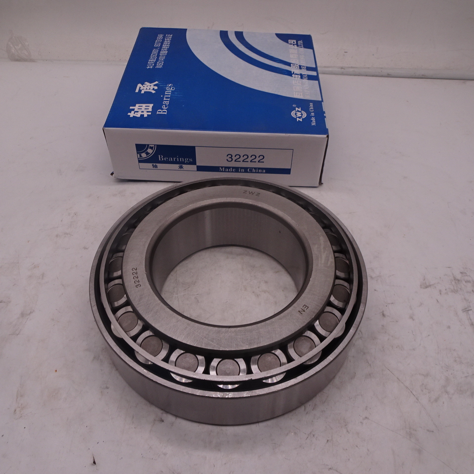 Sinotruk HOWO rear wheel outer bearing 32222 WG9981032222 transport cooperation set design