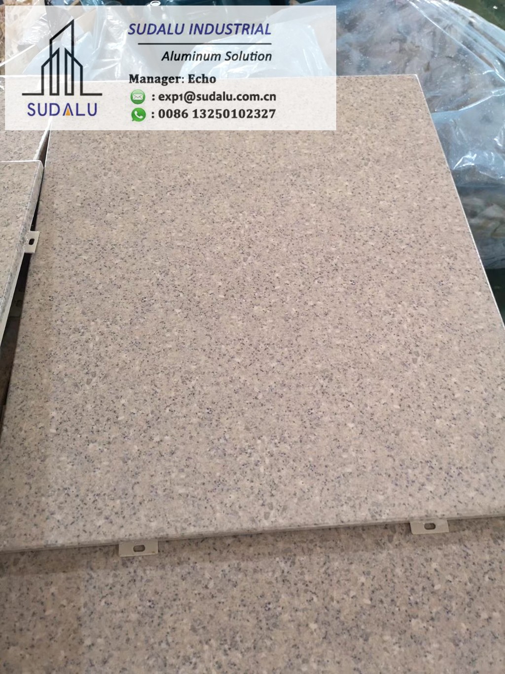 SUDALU Aluminum Column Pillar Cover Perforated Panel Wood color RAL Powder Coating Aluminum Interior Decoration Panel