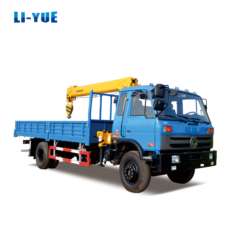 Lifting Dump Truck With Crane 4 Ton Mobile Mini Crane In Construction