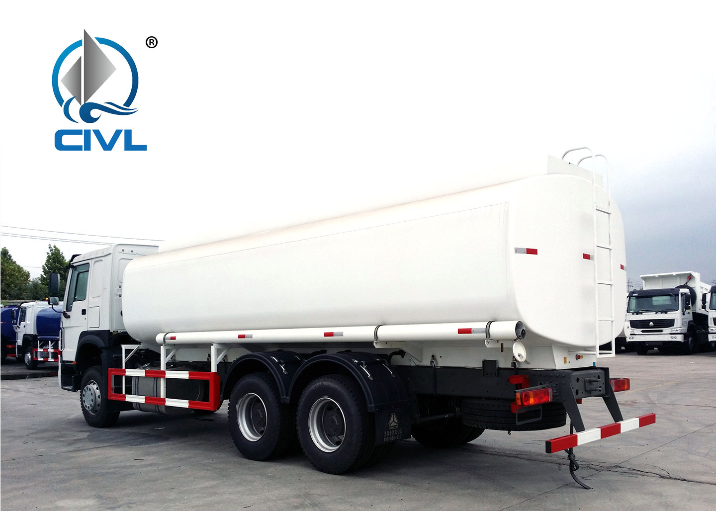 Top Grade Classical HOWO OIL TANK Truck 6X4 25000L 336Hp With Oil Pump
