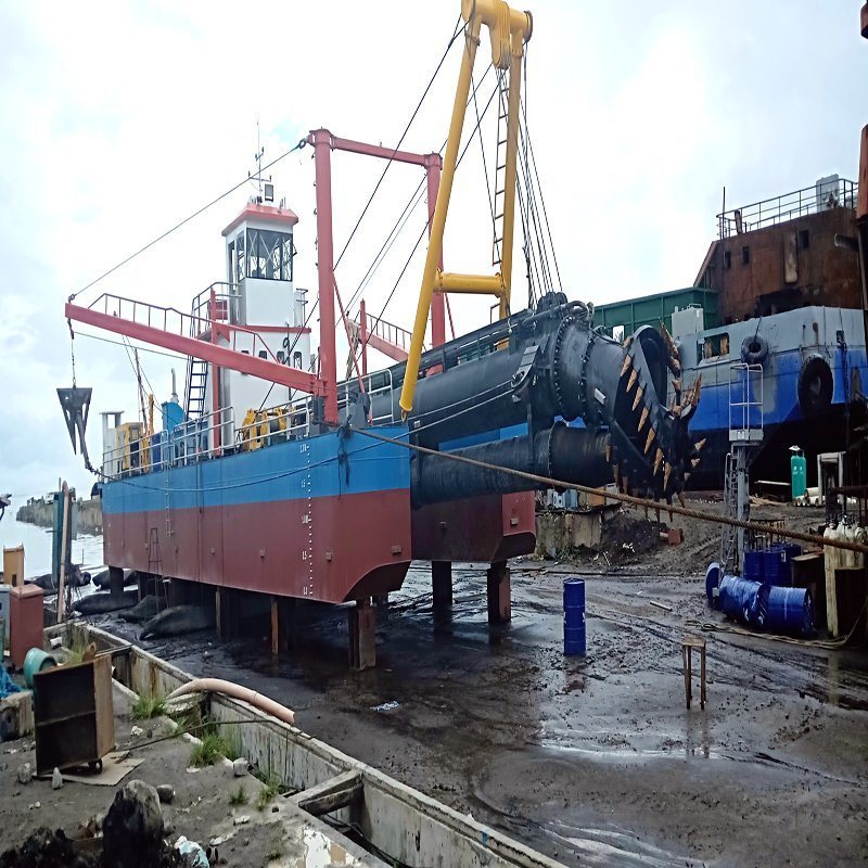 Diesel Engine River Sand Pump 8 Inch Cutter Suction Dredger