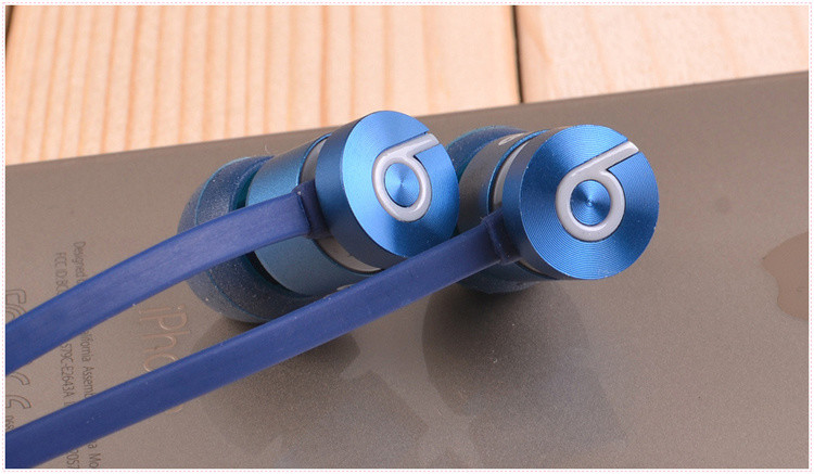 Beats by Dre urBeats In-Ear Headphones (blue) Brand New, Sealed Box made in china grgheadests.com