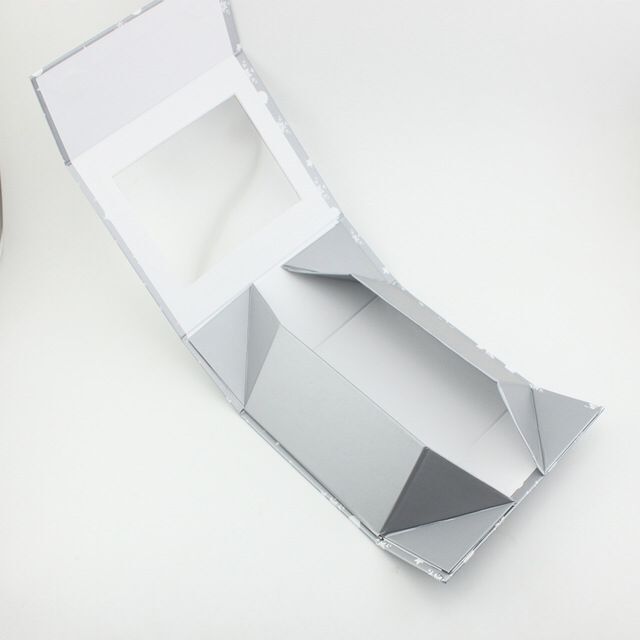 Eco Friendly Versatile Luxury Cardboard Boxes Custom With Clear Pvc Window