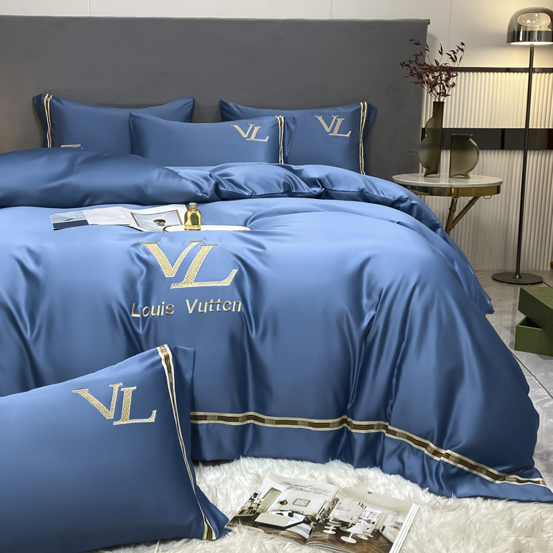 Luxury Embroidery Washed Cotton Silk 4 Pcs King Size Bedding Set for Elegant Home Decor