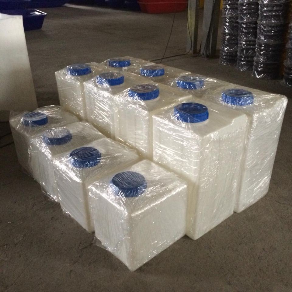 Rectangular Shape Plastic Water Dosing Tank 80 L Roto Molded Poly Material