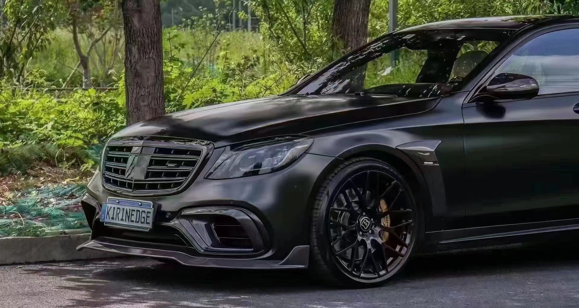 BRASS Tyle Front Shovel Rear Diffuser for Mercedes-Benz W222 AMG S63 S65 S63 S65 Carbon Fiber Body Kit