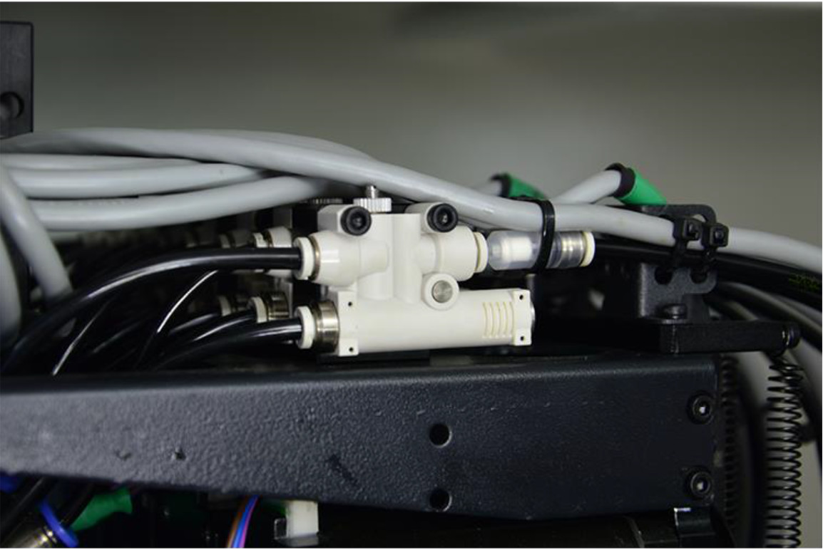 Multifunctional PCB Pick And Place Machine 8 Heads Type For SMT Production Line