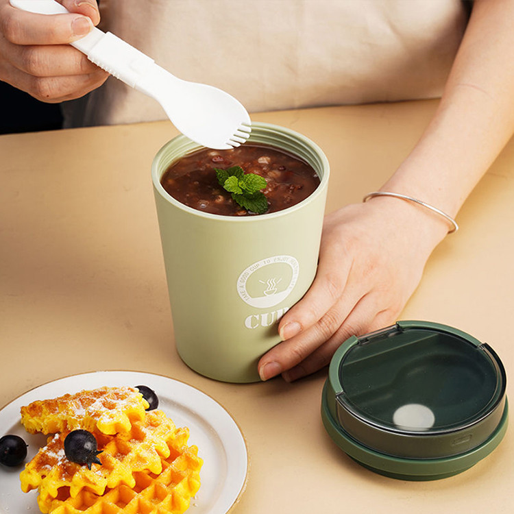 Microwave Heating Oatmeal Breakfast Cup Airtight Plastic Porridge Cup With Spoon