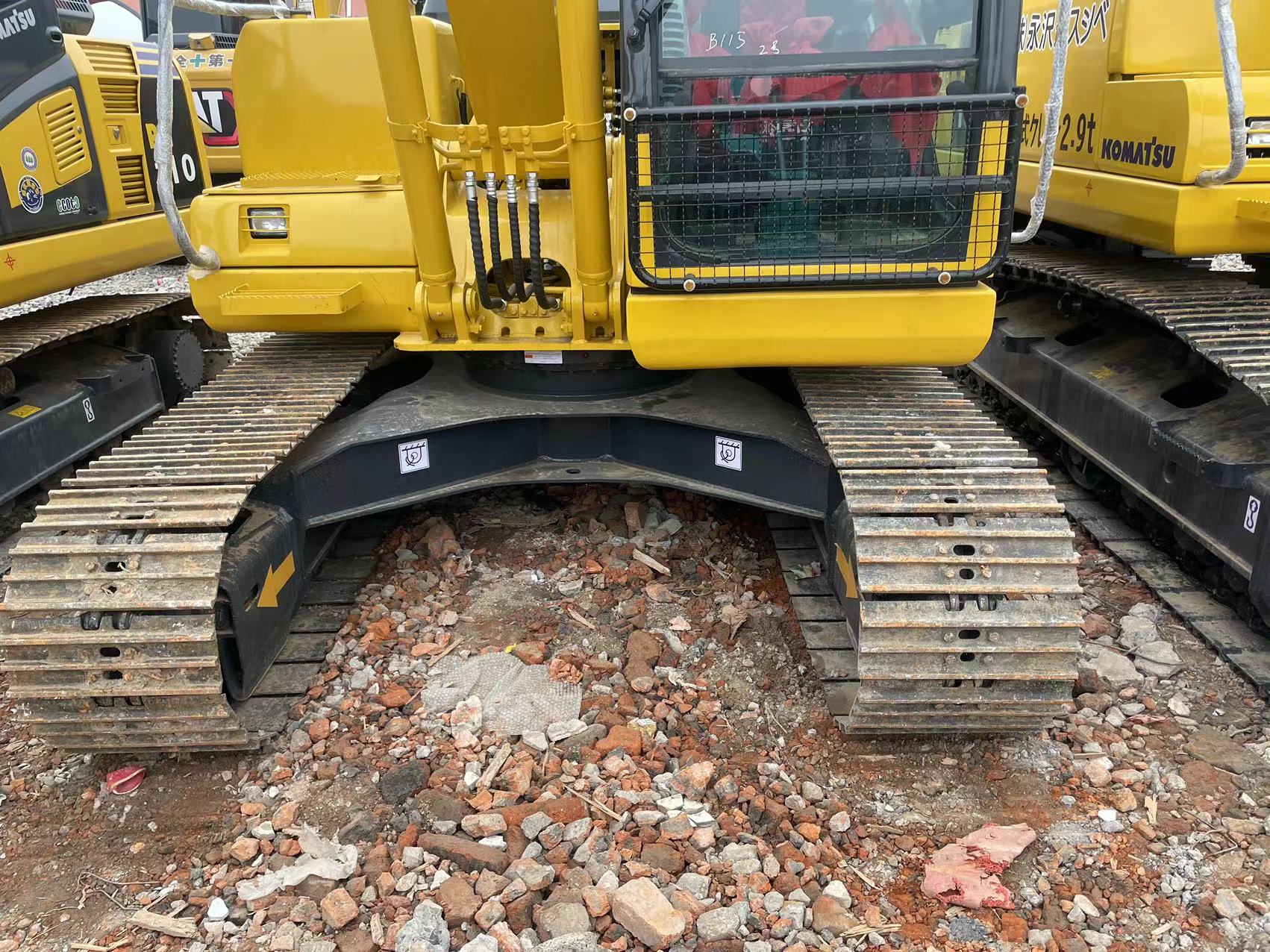 High quality orginal Japan Komatsu PC130 excavator in good conditions and low price for sale Get Latest Price