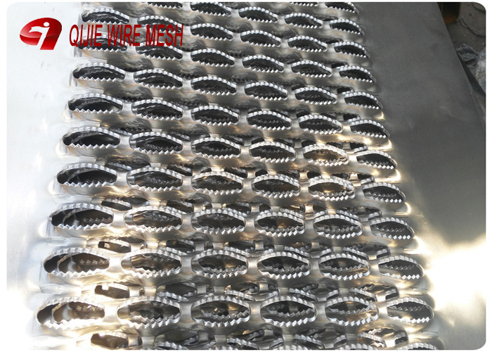 grip strut grating