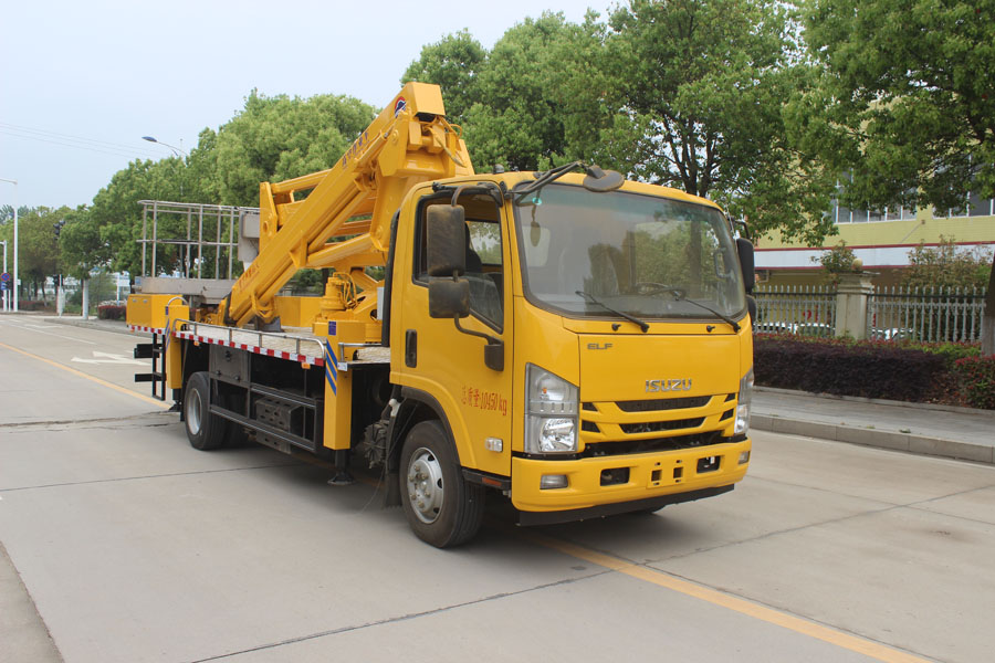 Raising 55m Arm Length Lifting 2 Men High Altitude Operating Truck