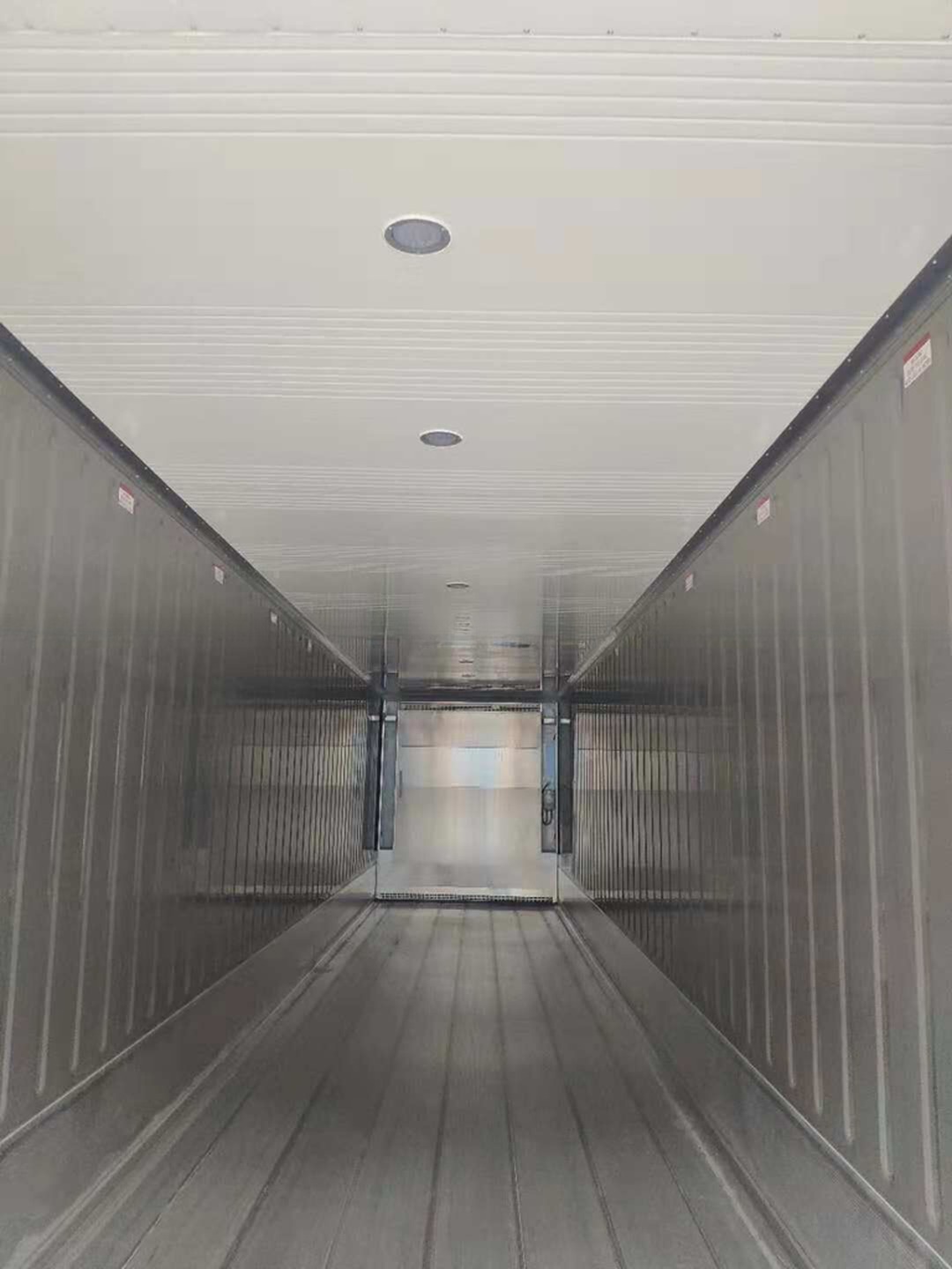 Stroage Function Double Rear End Swing Door 40ft PU Foam Insulated Reefer Refrigerated Body Shipping Isolated Container