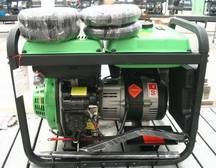 Air cooled Portable Small Diesel Generator 4.5kva 5kva with Wheels