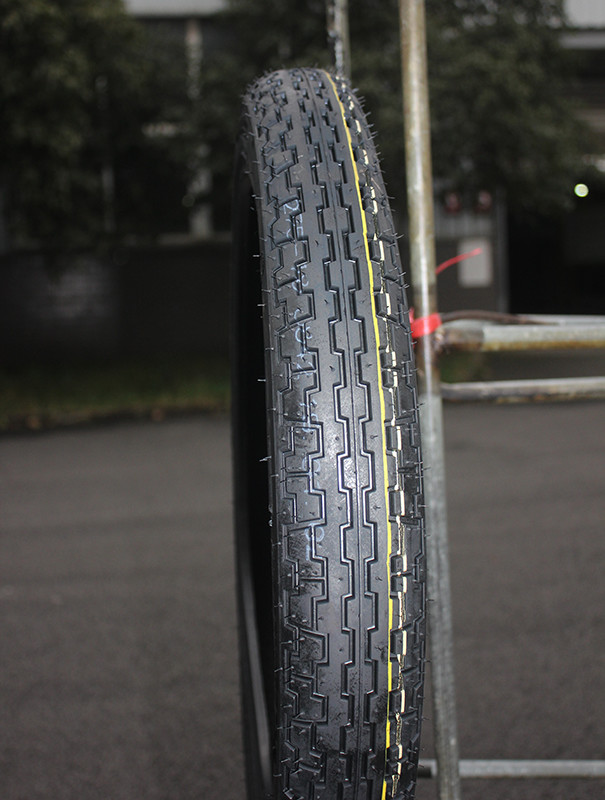 CARRYSTONE Tyre Street Motorcycle Tire 2.75-18 J842 TT TL Rim 1.85*18