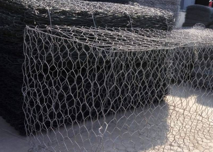 Low Carbon Iron Wire Gabion Basket With Mesh Hole 60x80mm/80x100mm/10x12mm