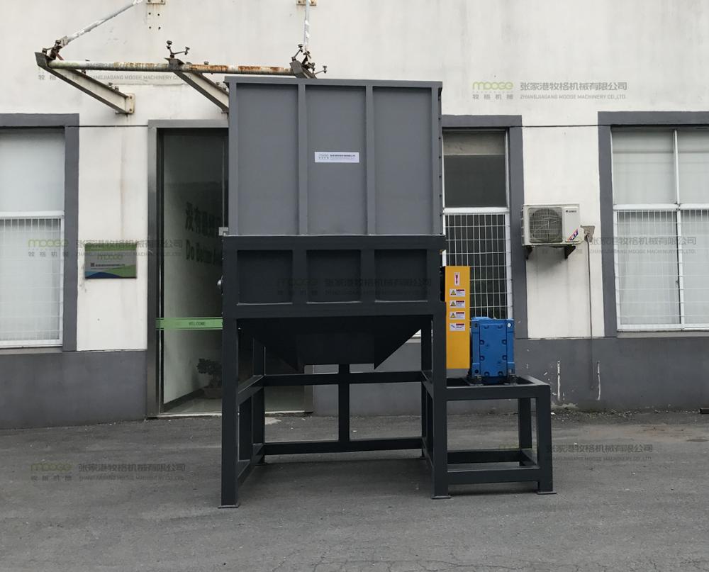 PET Recycling Plastic Bottle Baler Machine Breaker Bale Opener