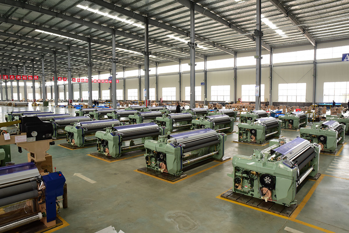 PP PE Geotextiles Textile Weaving Machine Double Nozzle Water Jet Loom