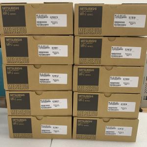 Mitsubishi MR-J2S-40CP-S212 SERVO AMPLIFIER 2.6A MR-J2S SERIES NEW