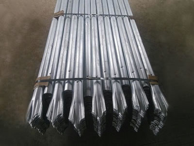 Hot Dip Galvanised Palisade Steel Fence W Profile Triple Pointed Top Security