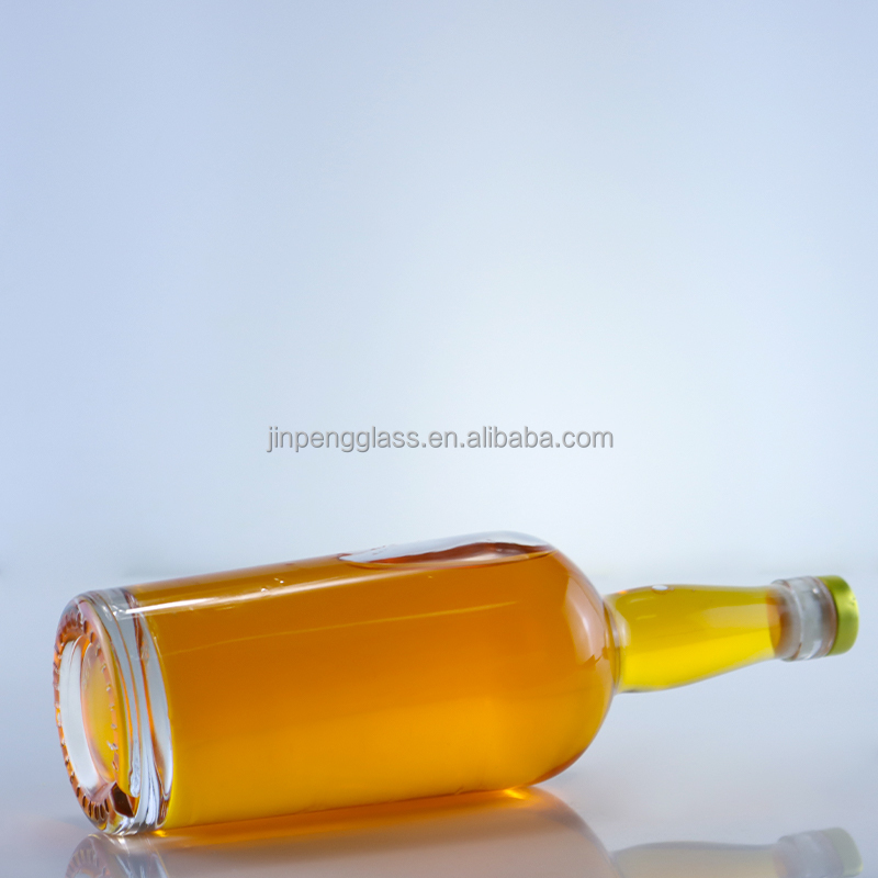 Customized Logo 750ml Clear Flint Round Glass Bottle for Gin Rum Champagne Liquor