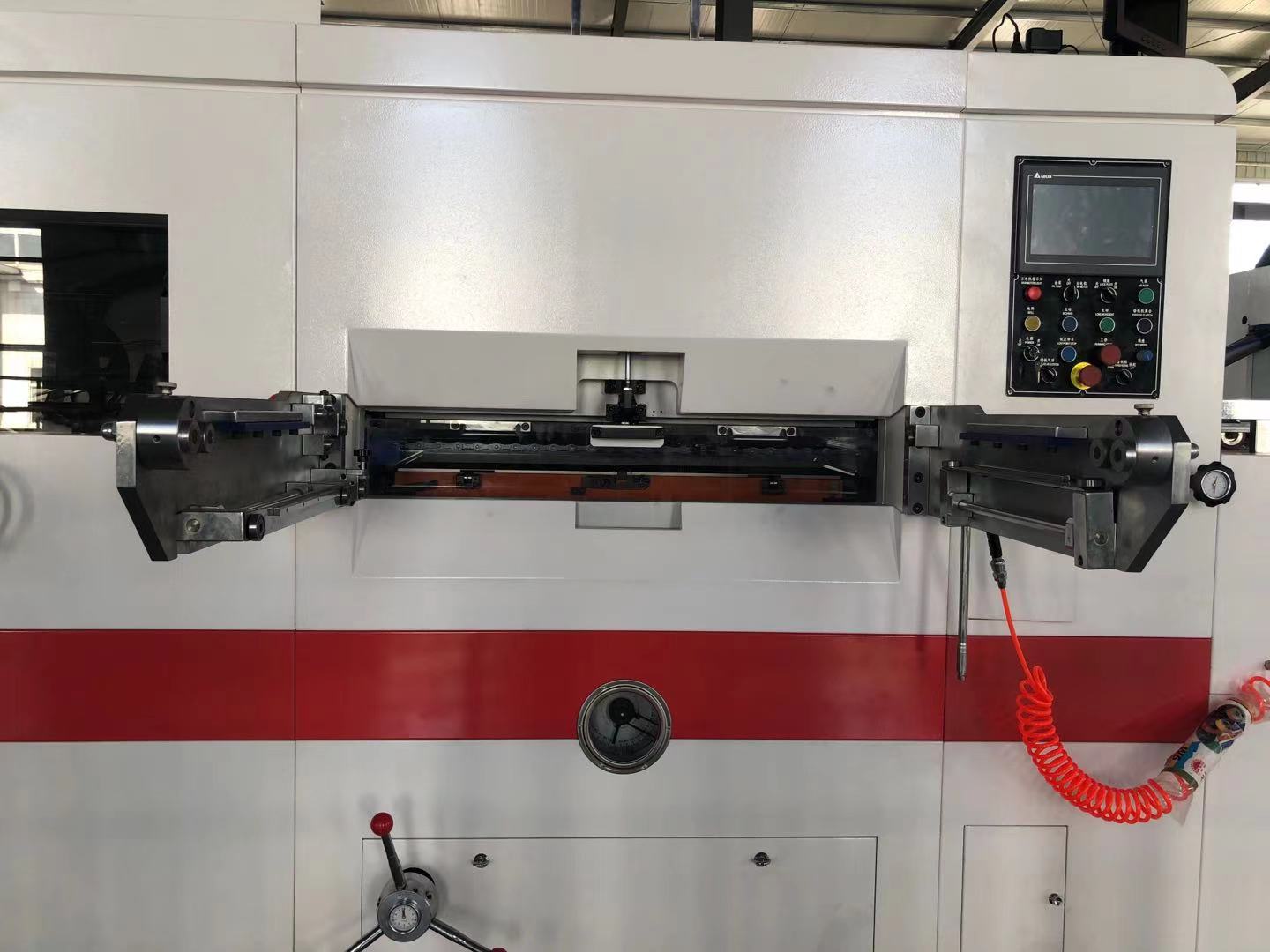 Precision Fully Automatic Die Cutting Machine for Carton Manufacturing