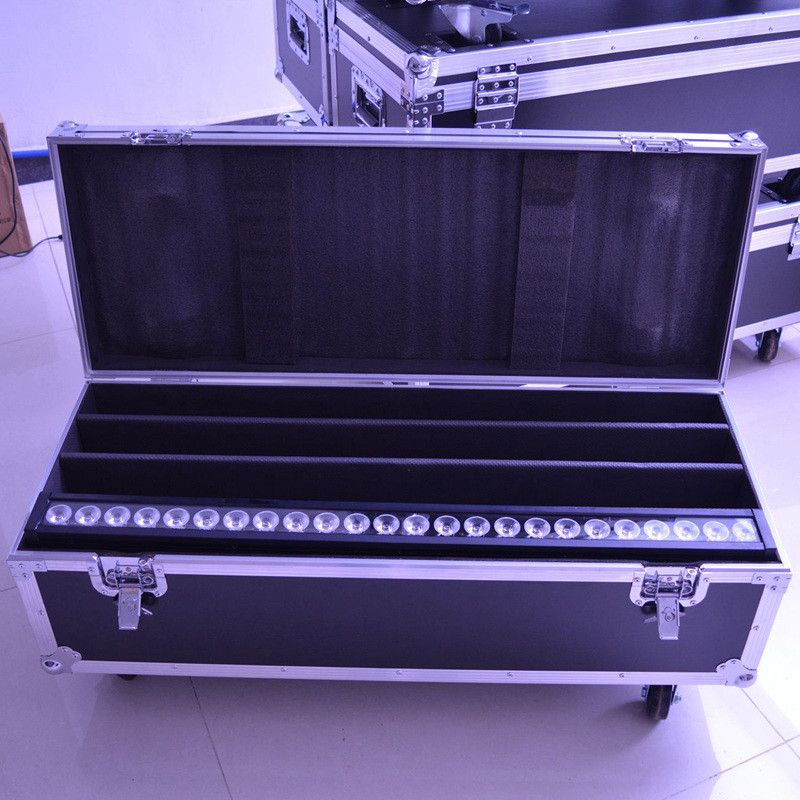 Color Changing Wash 4IN1 RGBW 18x10W Quad LED Stage Bar Light