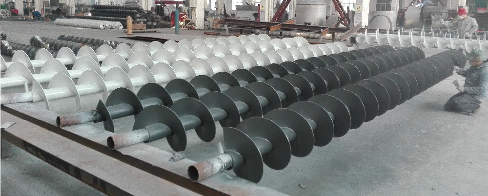 Horizontal Spiral Screw Conveyor Have Big Strength Good Resistant To Corrosion