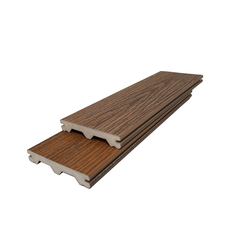 Water-Repellent PVC Outdoor Decking for Fast Drainage in Swimming Pools and Gardens